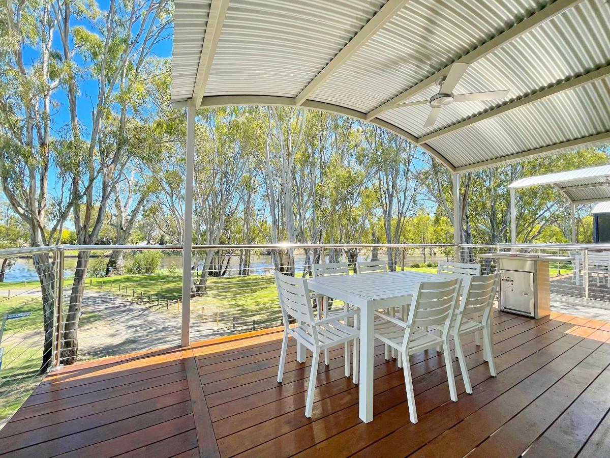 Big4 Deniliquin Holiday Park Экстерьер фото